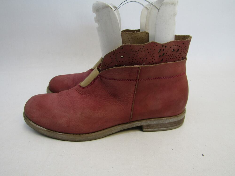 Jeffrey Campbell Womens Size 39 EUR Red Suede Ankle Fashion Boots Bootie